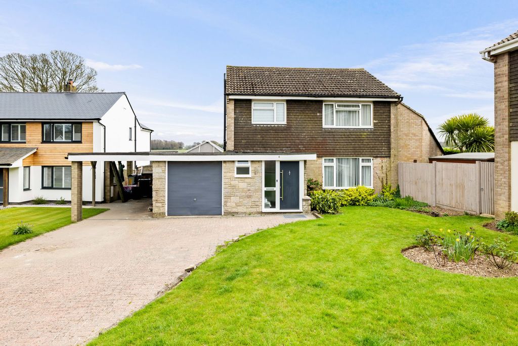 Property photo 1 of 22