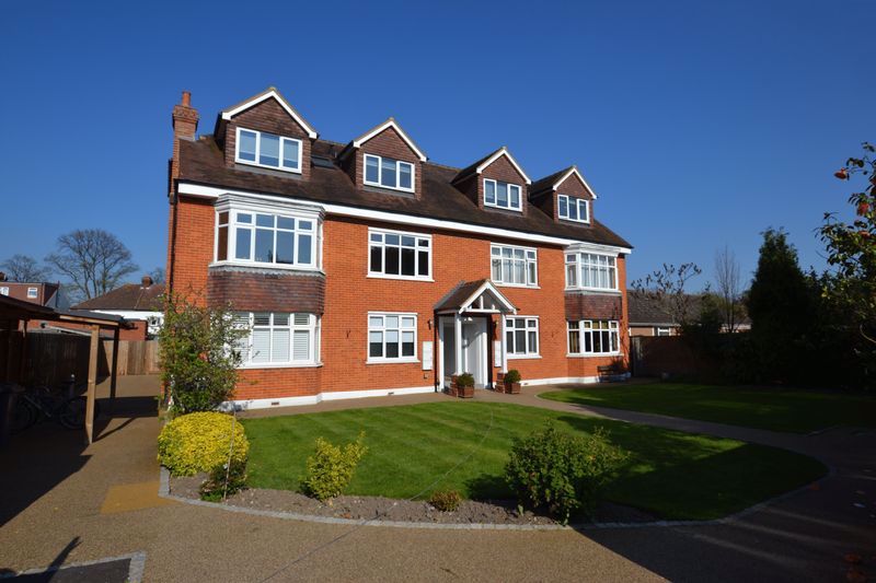 Property photo 1 of 6 Front