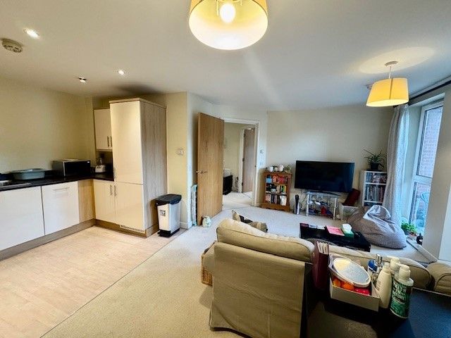 Property photo 3 of 13