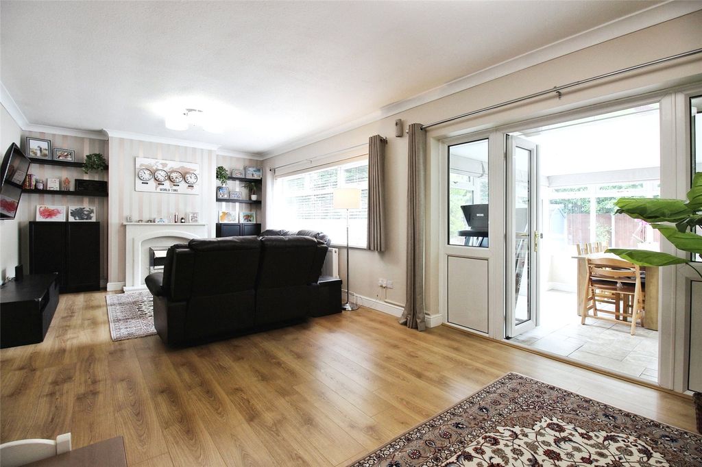 Property photo 2 of 11 Lounge-Diner