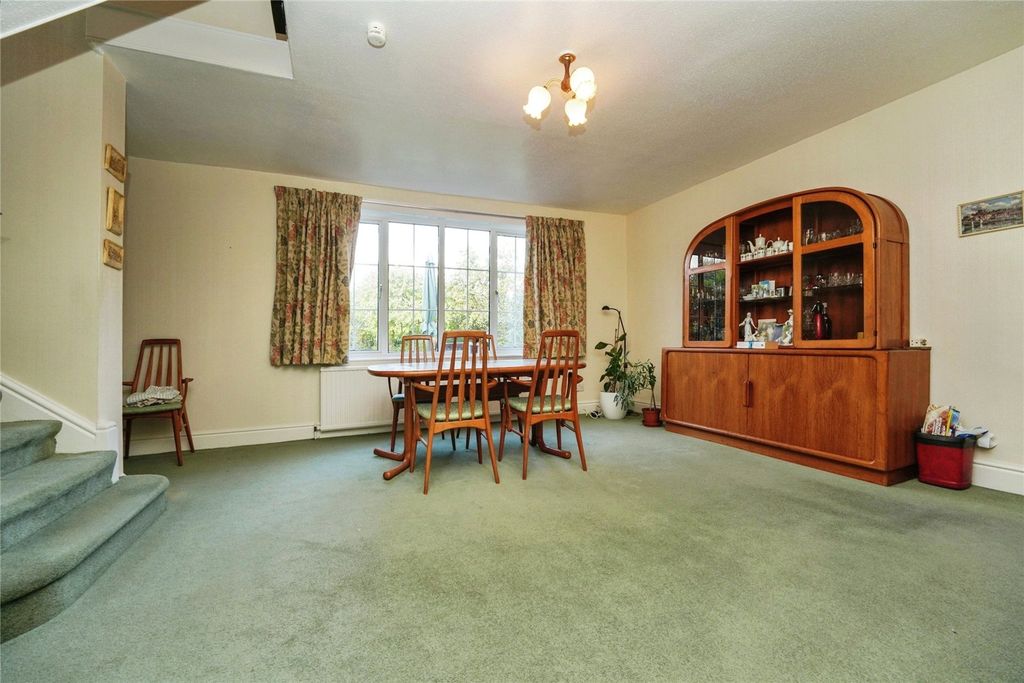 Property photo 3 of 17 Photography