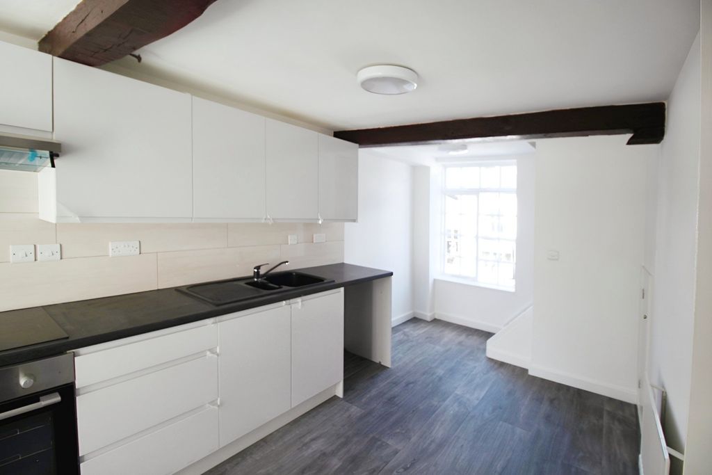 Property photo 3 of 14 Kitchen/Diner