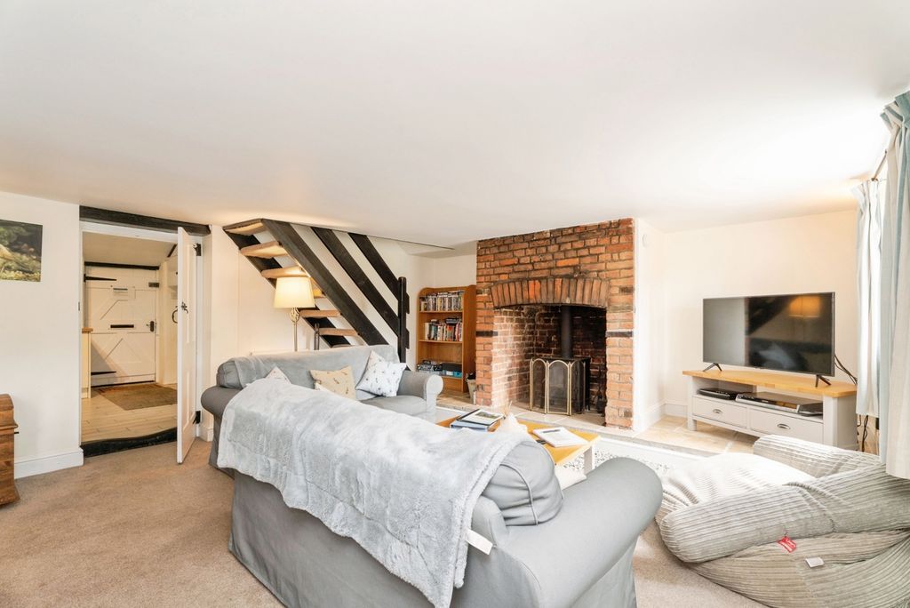 Property photo 2 of 17 Pbox-Img.Jpg