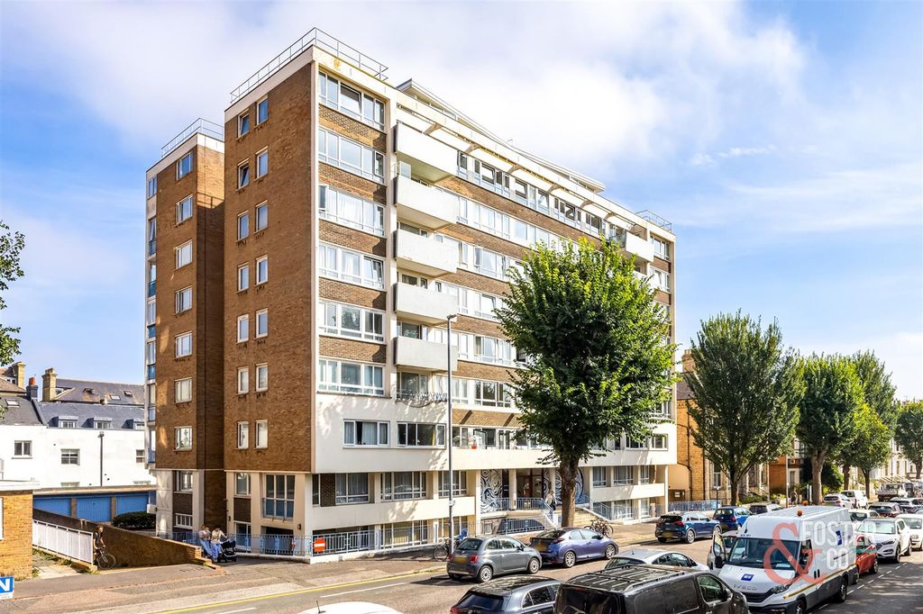 Property photo 1 of 22 Bowen Court, Flat 7-019.Jpg