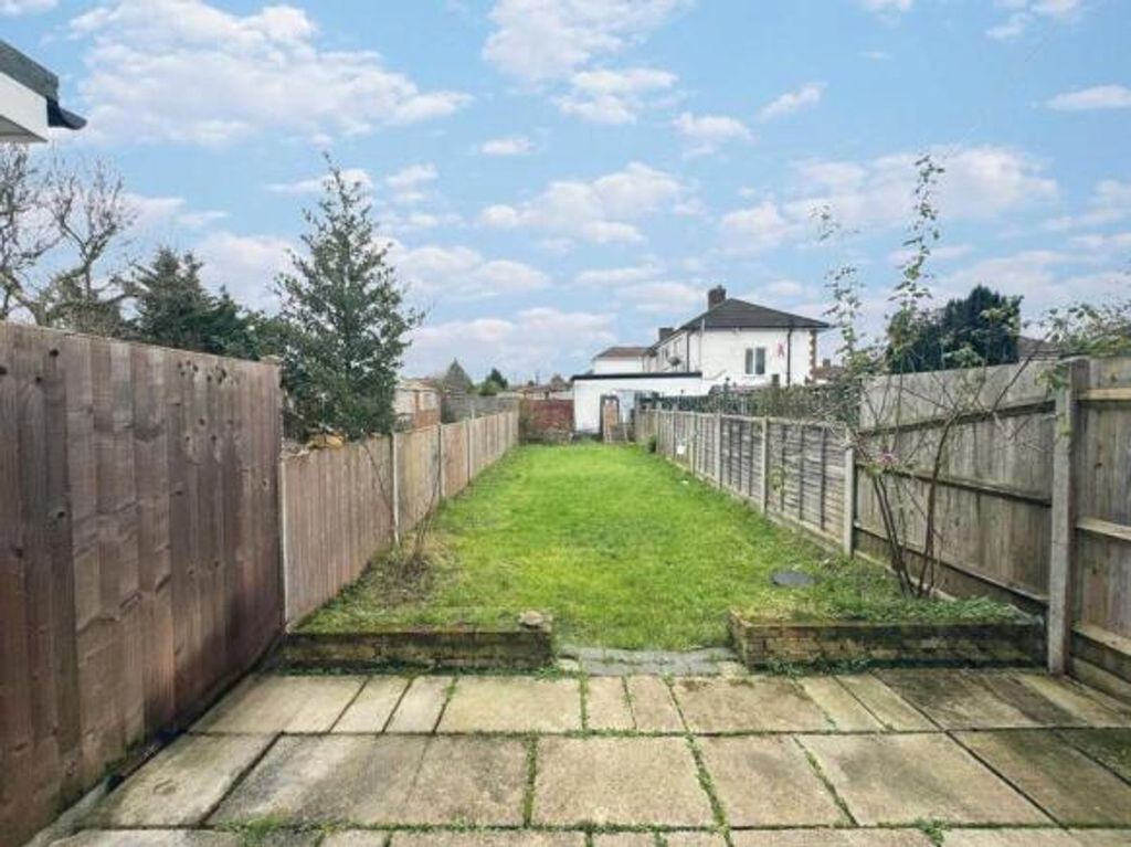 Property photo 3 of 9