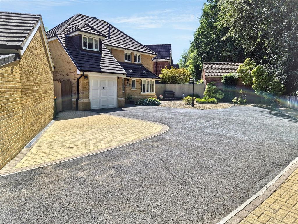 Property photo 3 of 28 13133 (1).Jpg