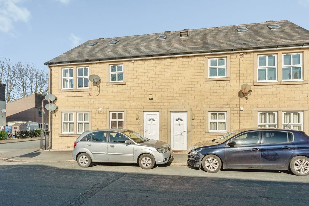 Property photo 3 of 14 Pbox-Img.Jpg