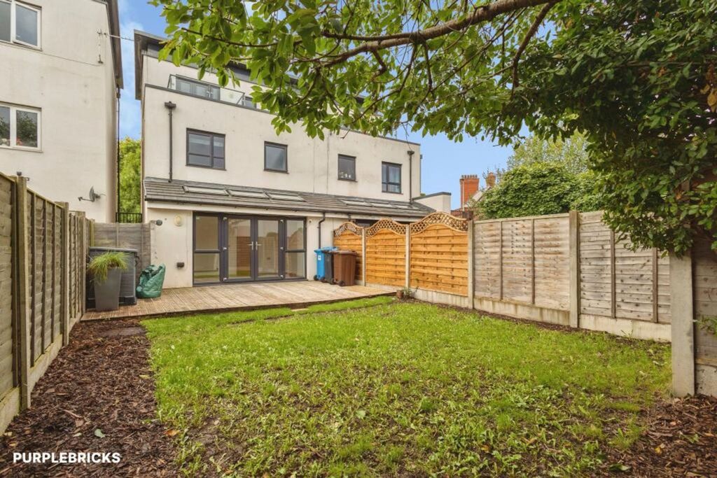 Property photo 1 of 30