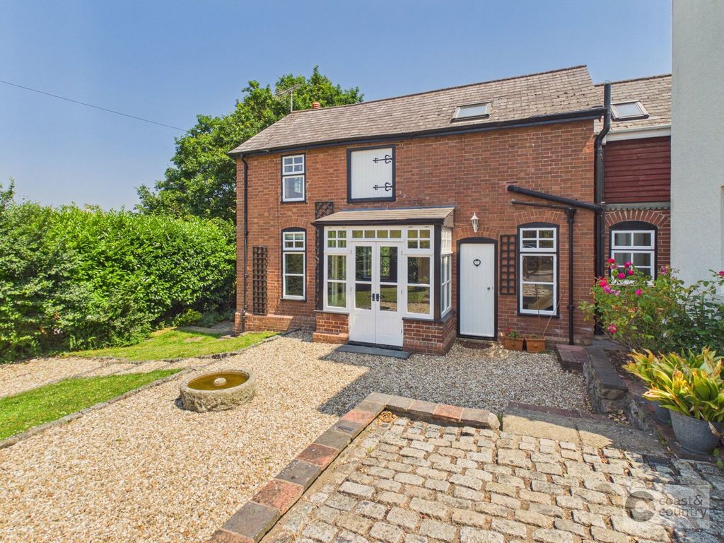 Property photo 1 of 36