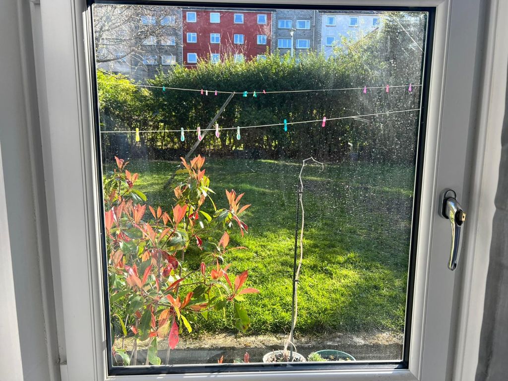 Property photo 3 of 35