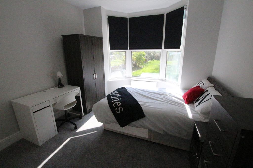 Property photo 3 of 17 Img_9726.Jpg