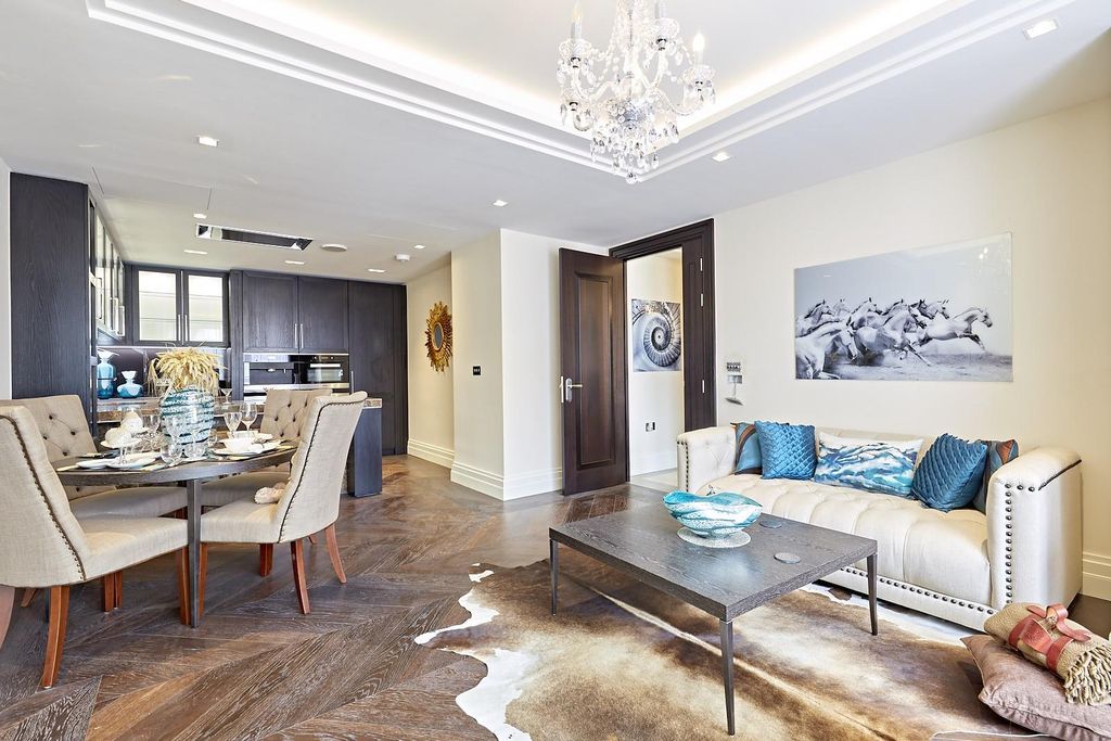 Property photo 1 of 11 Image