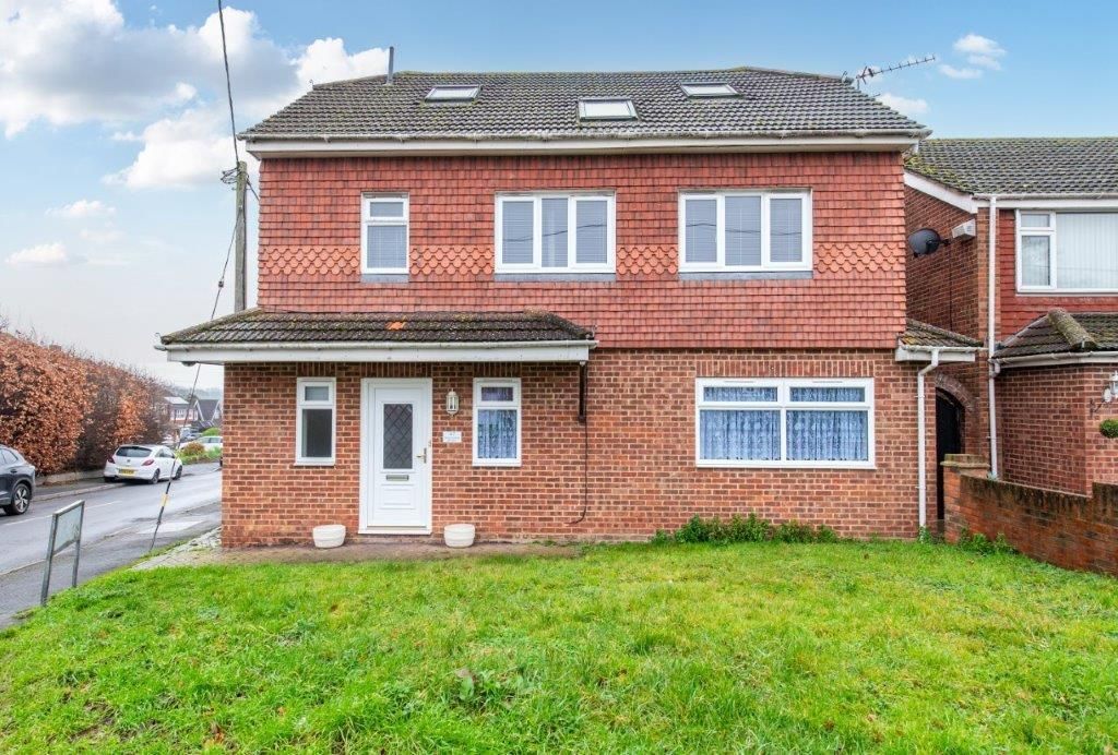 Property photo 1 of 15 External