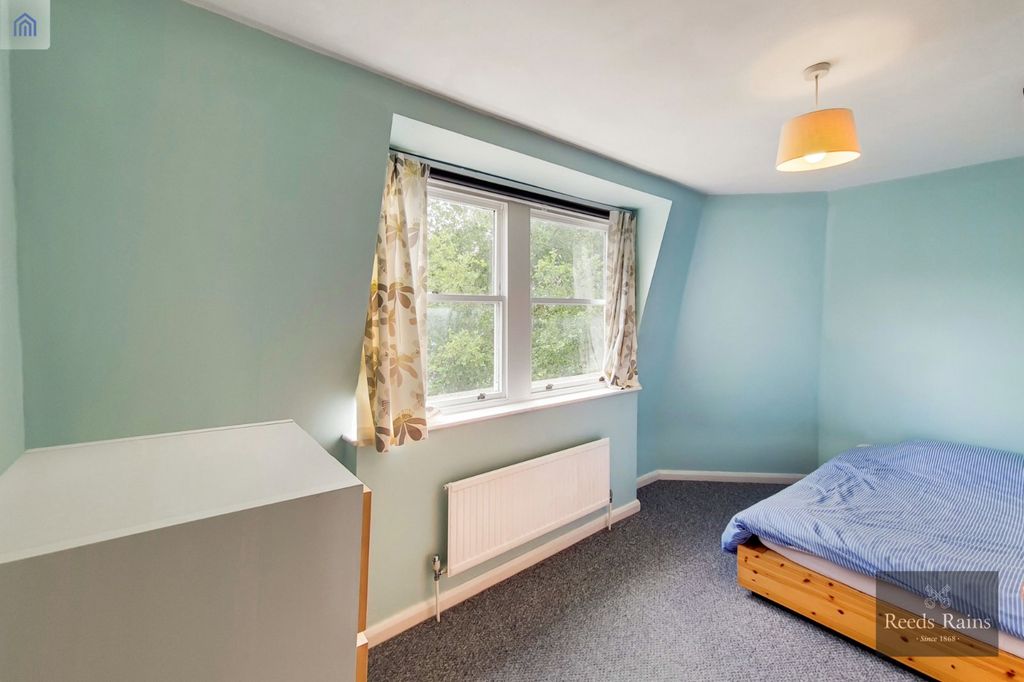 Property photo 2 of 11 Picture No. 08