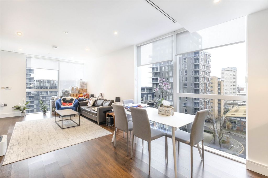 Property photo 1 of 16 Reception Room