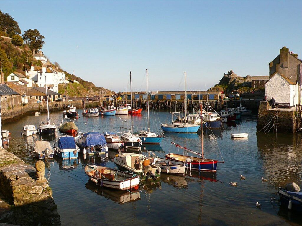 Property photo 2 of 11