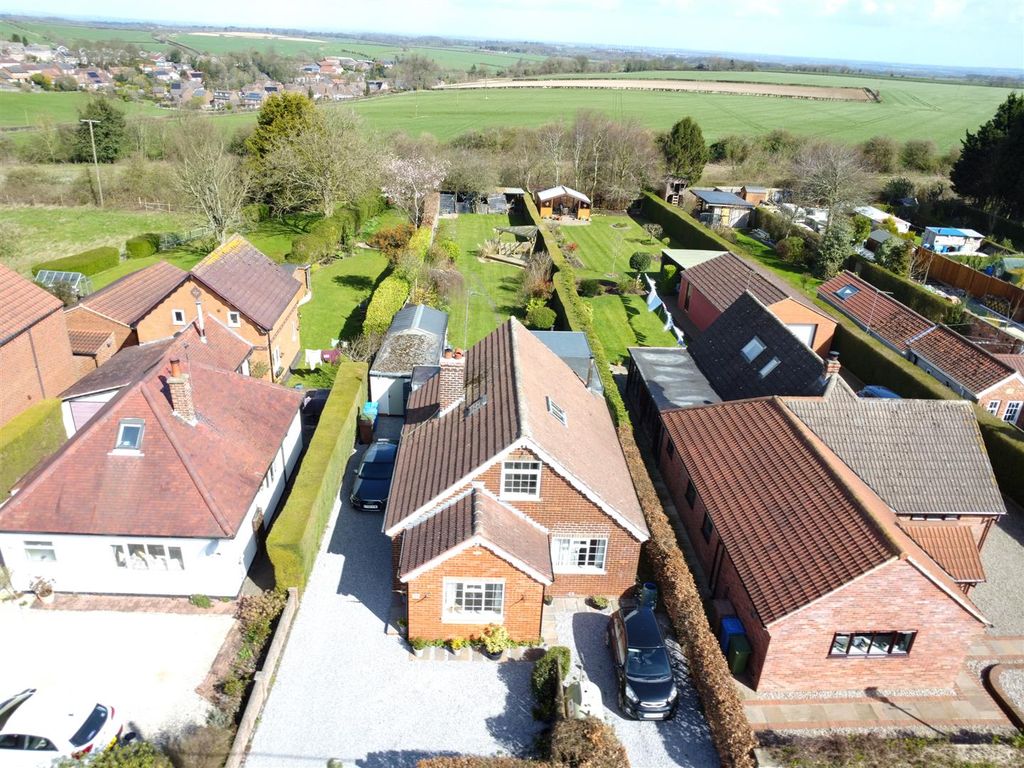 Property photo 1 of 36