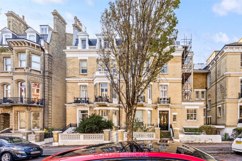 Property photo 1 of 12 Exterior