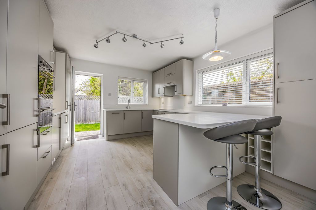 Property photo 3 of 23 Photo 17