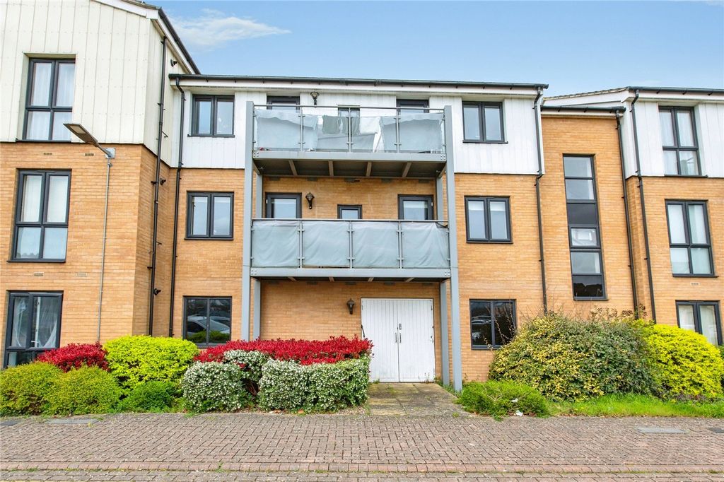 Property photo 1 of 16 Front