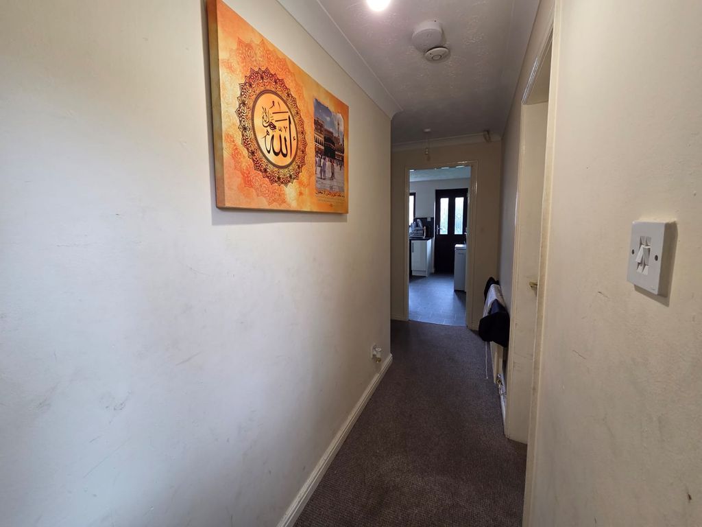 Property photo 3 of 24 Gallery