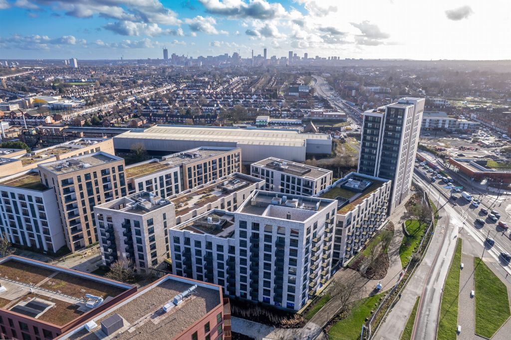 Property photo 1 of 9