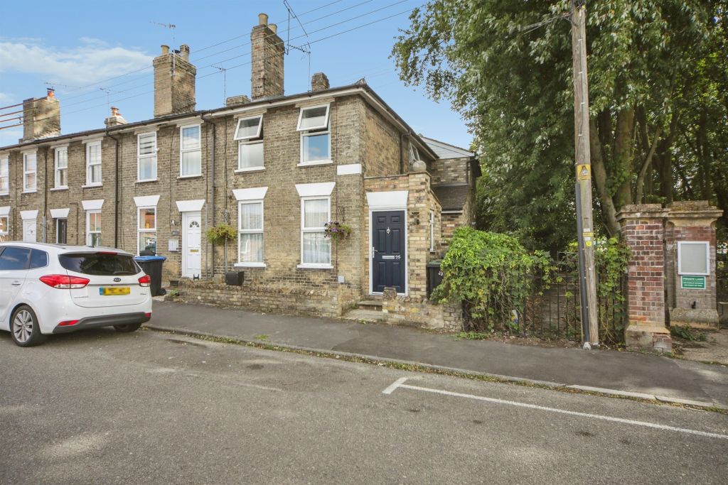 Property photo 1 of 14