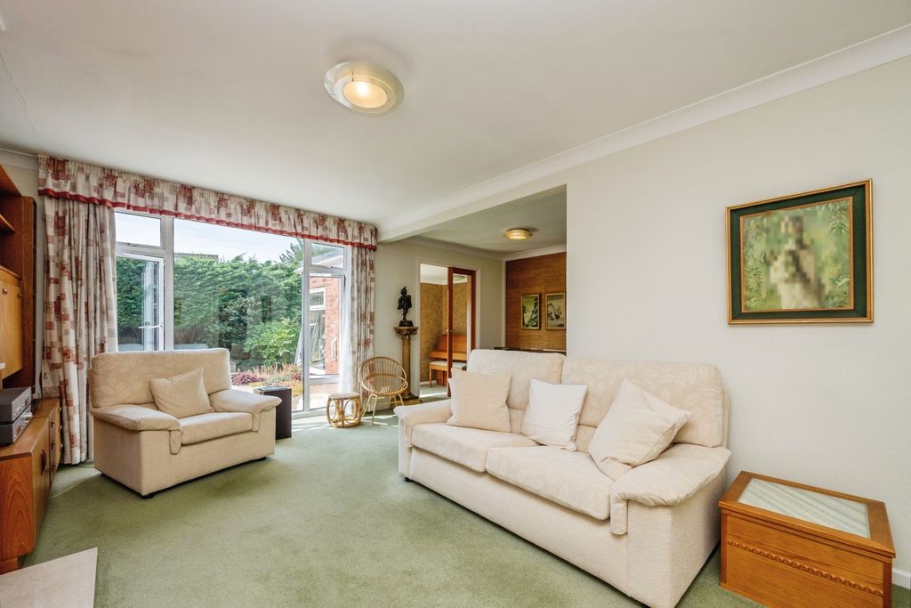 Property photo 3 of 19 Pbox-Img.Jpg