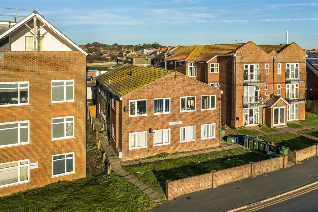 Property photo 3 of 11 Alfa Court -4.Jpg