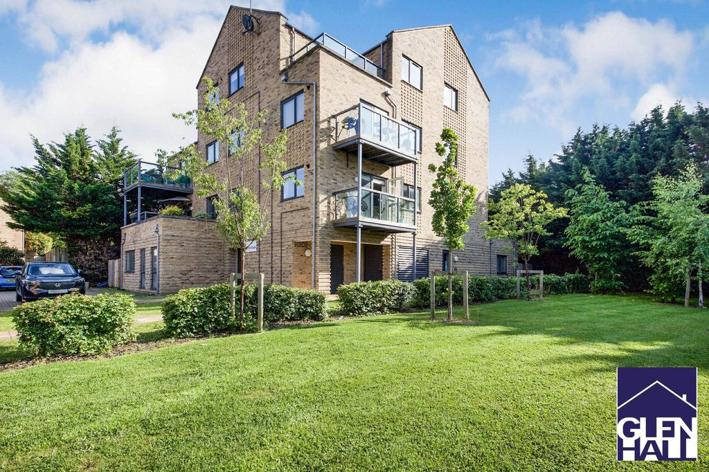 Property photo 1 of 10