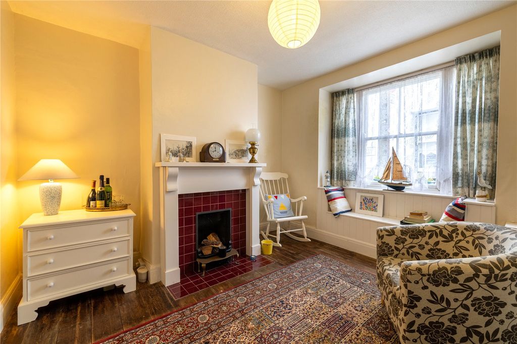 Property photo 2 of 25 Picture No. 08