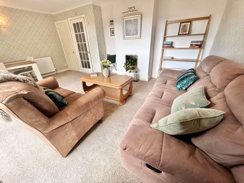 Property photo 3 of 21 Photo 6