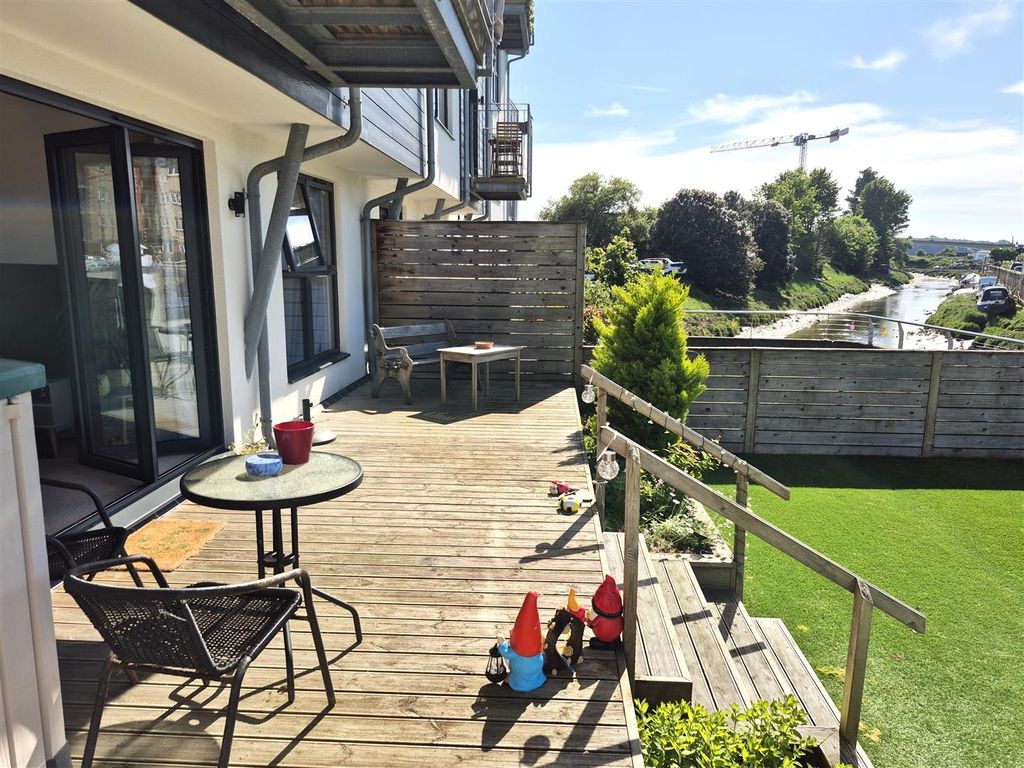 Property photo 2 of 11 7.Jpg