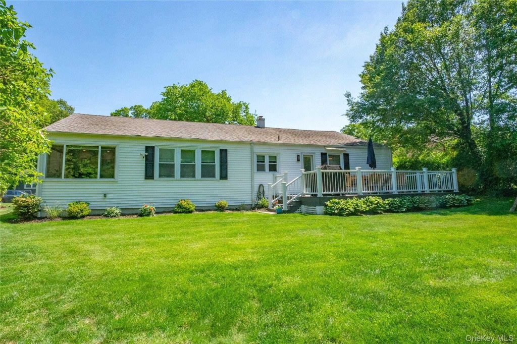 Property photo 1 of 22