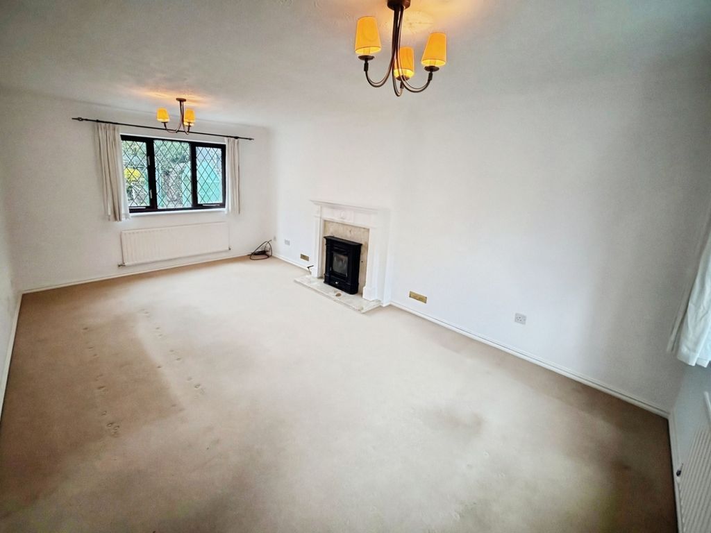 Property photo 3 of 13 Pbox-Img.Jpg