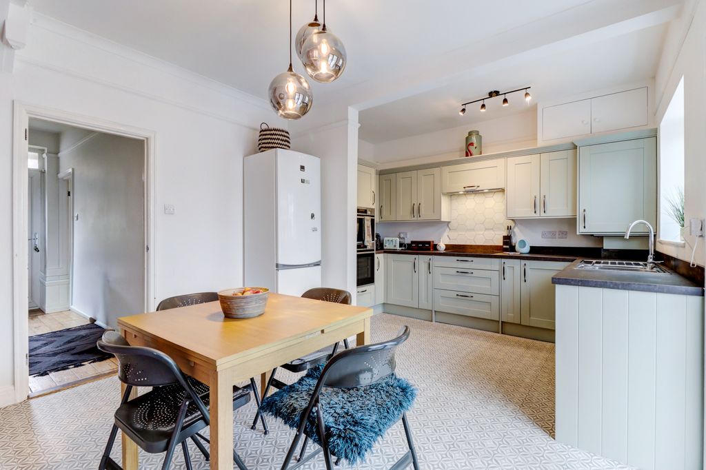 Property photo 3 of 12 Picture No. 09