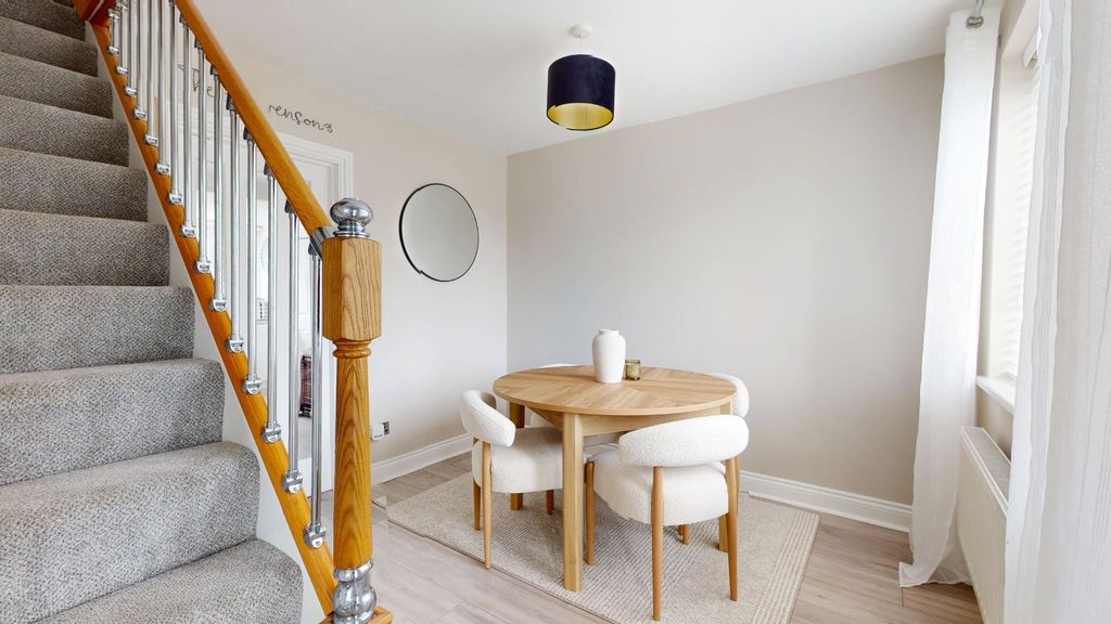 Property photo 3 of 41 5304514