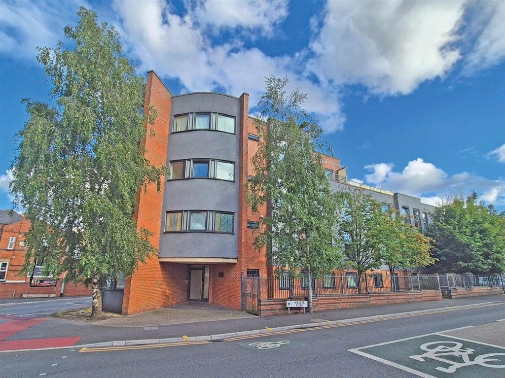 Property photo 1 of 2