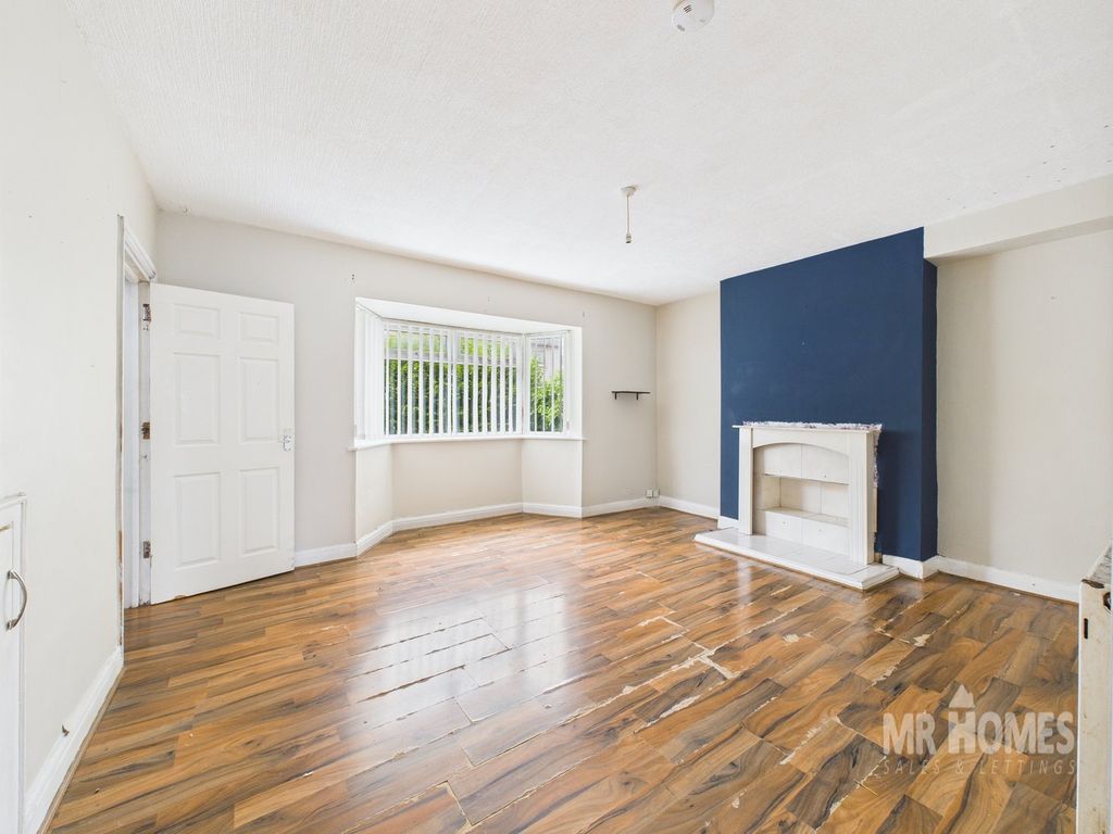 Property photo 3 of 22