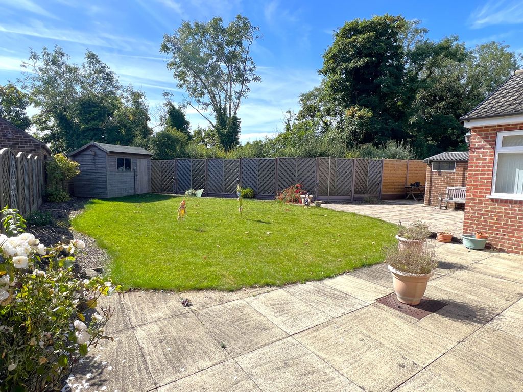 Property photo 3 of 17