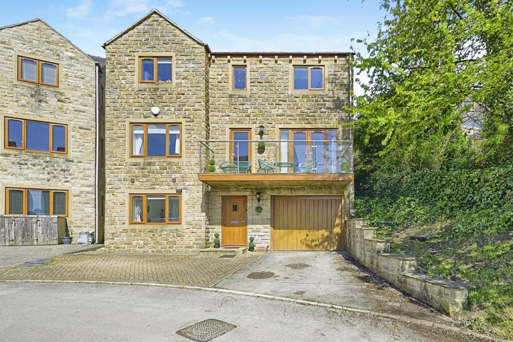 Property photo 1 of 23