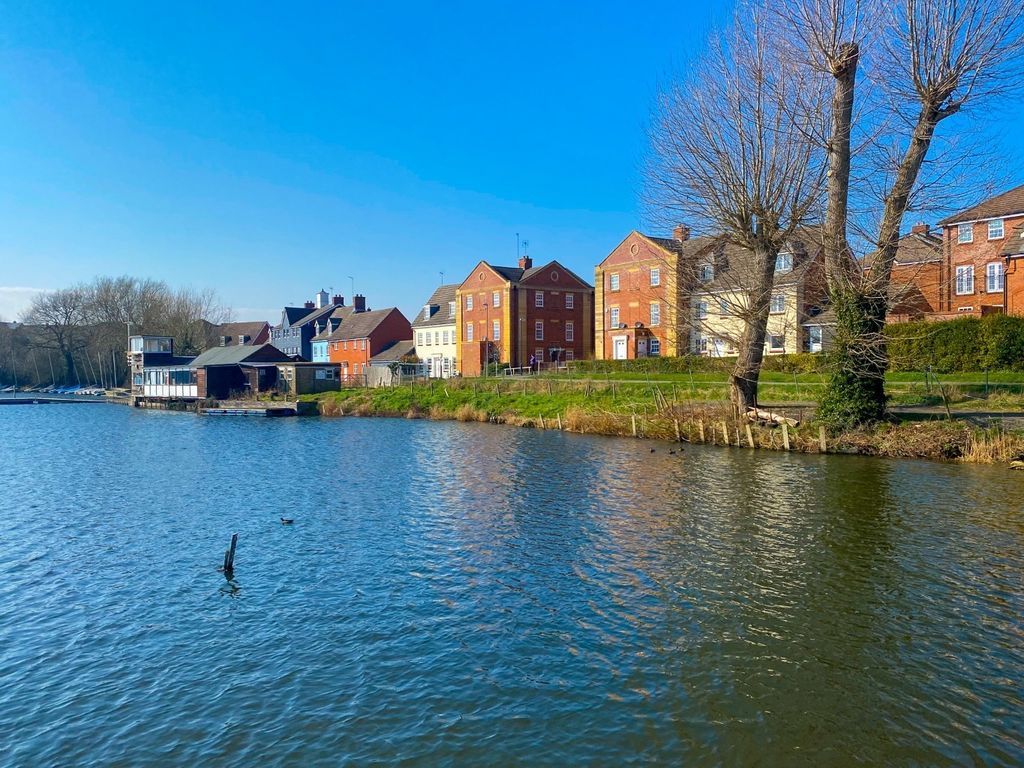 Property photo 2 of 40 4507536