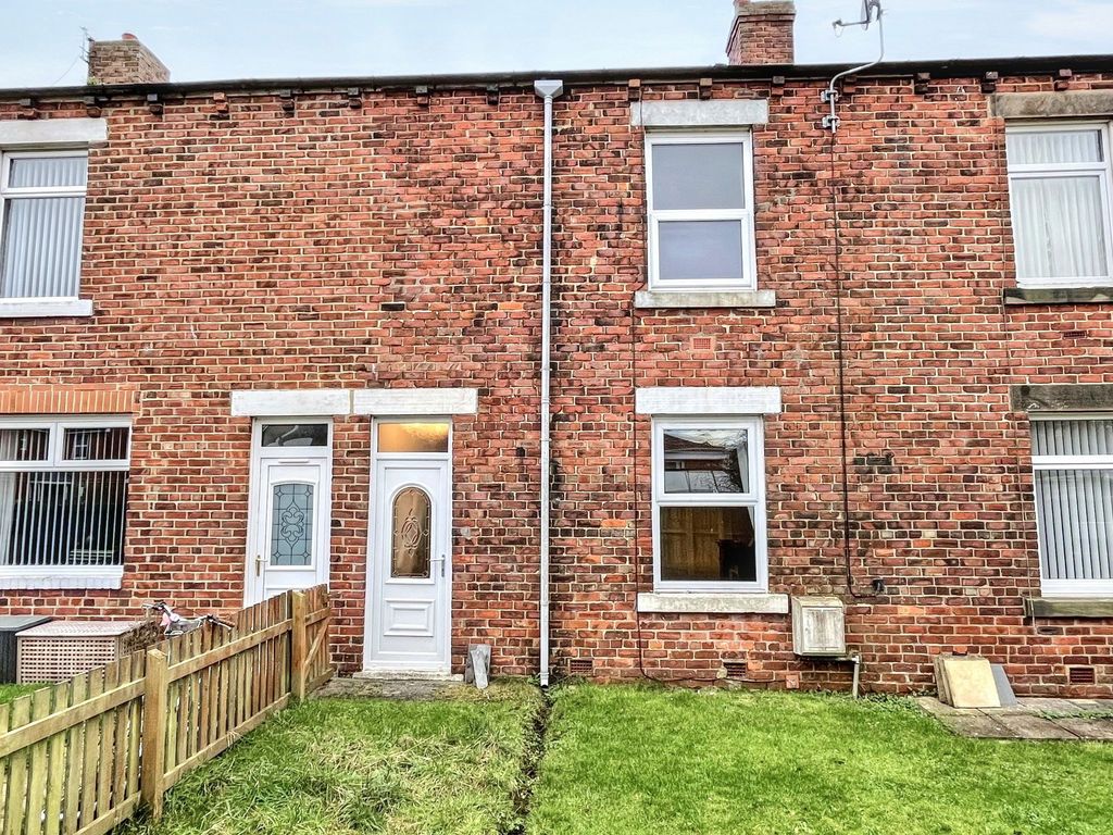 Property photo 2 of 10