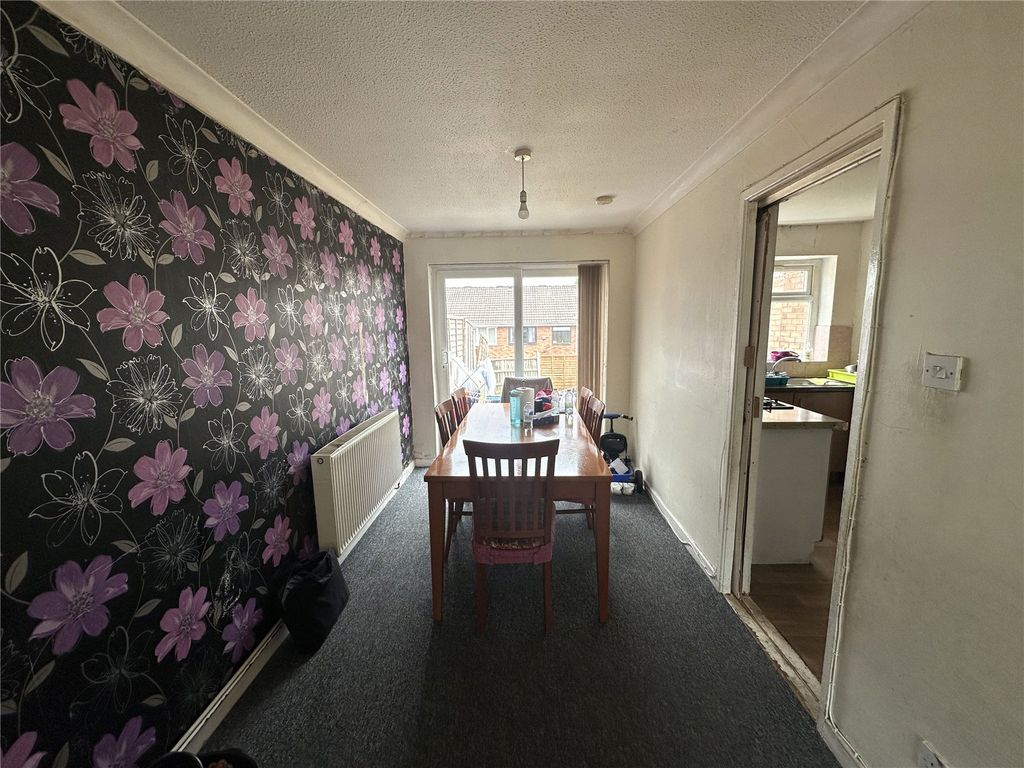 Property photo 3 of 12 Picture No. 03