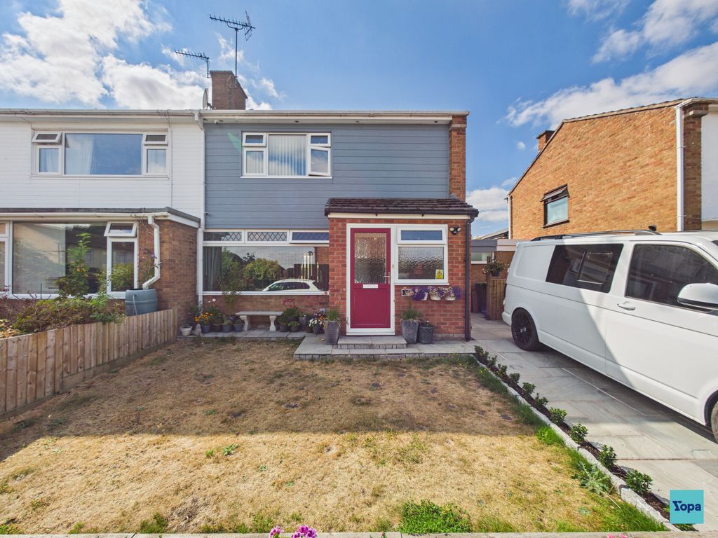 Property photo 1 of 14 Cam01073G0-Pr0260-Still014