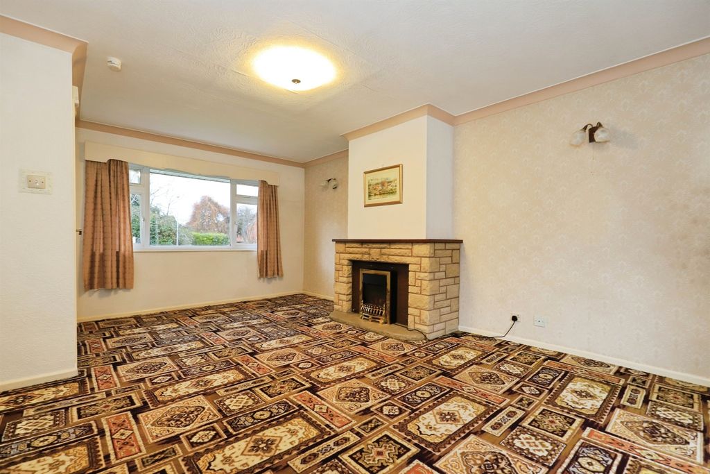 Property photo 2 of 19