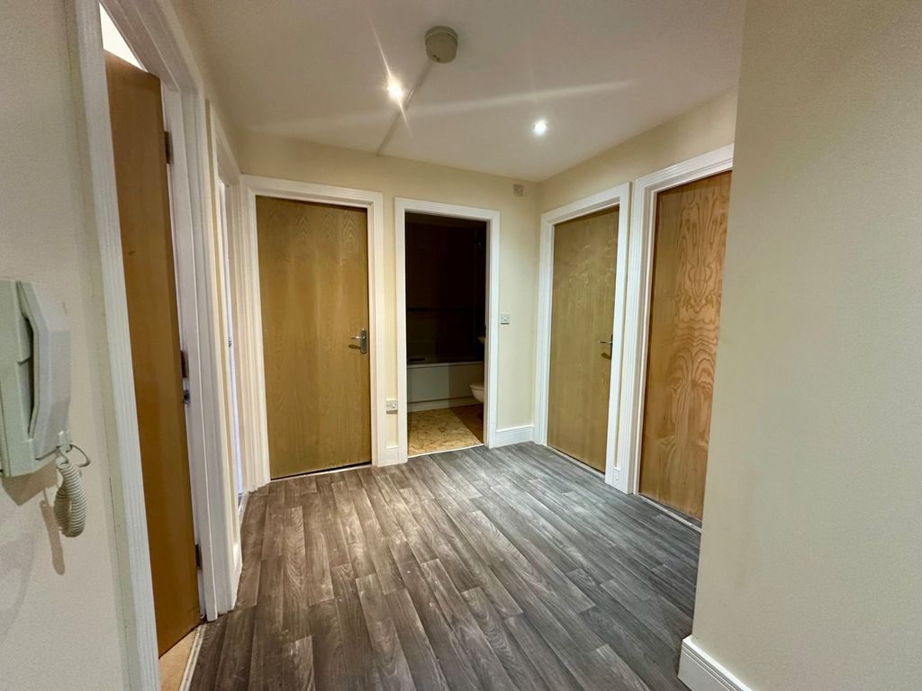 Property photo 2 of 13 Picture No. 22