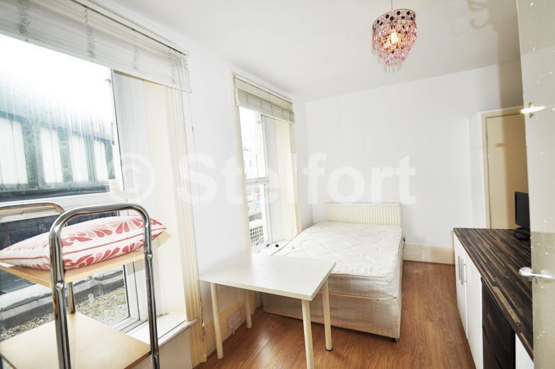 Property photo 3 of 5