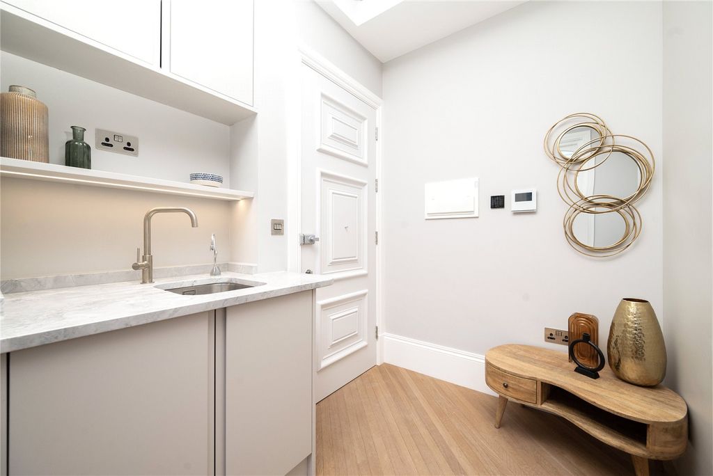 Property photo 2 of 5 Picture No. 03