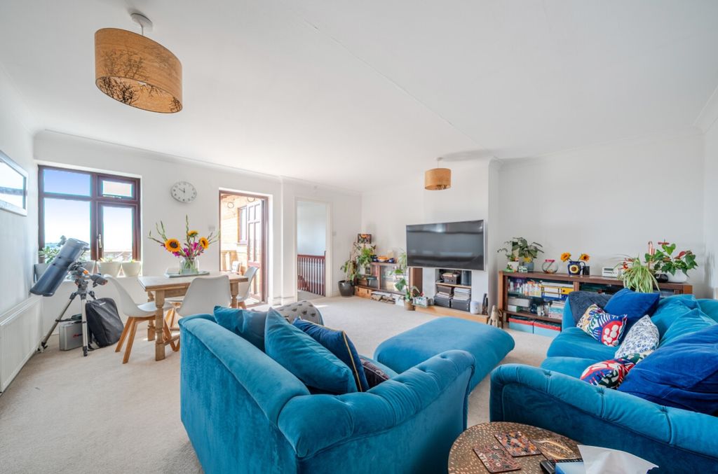 Property photo 2 of 22 1497346 (13)